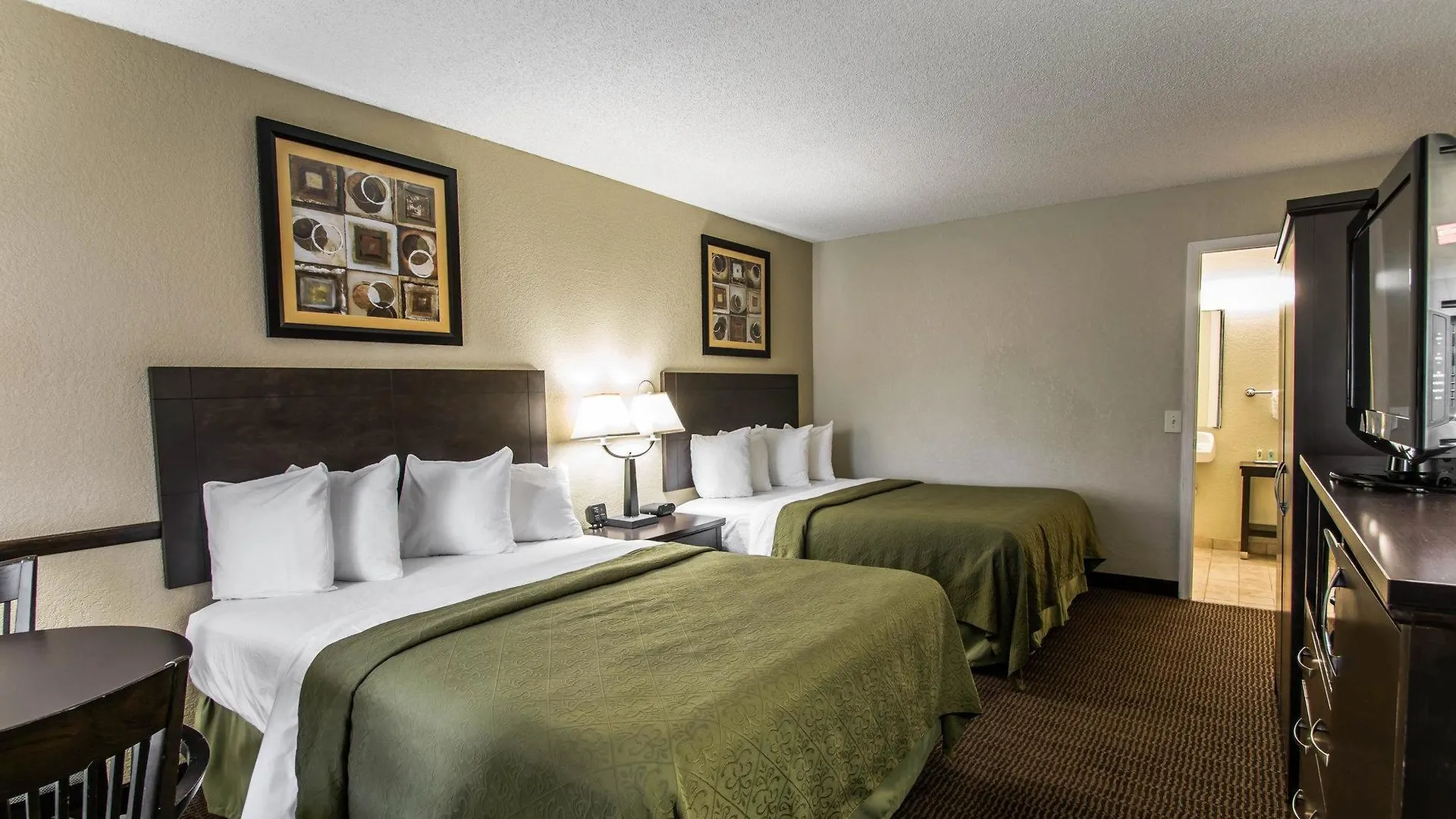 Quality Inn Daytona Speedway - I-95 Daytona Beach Hotel