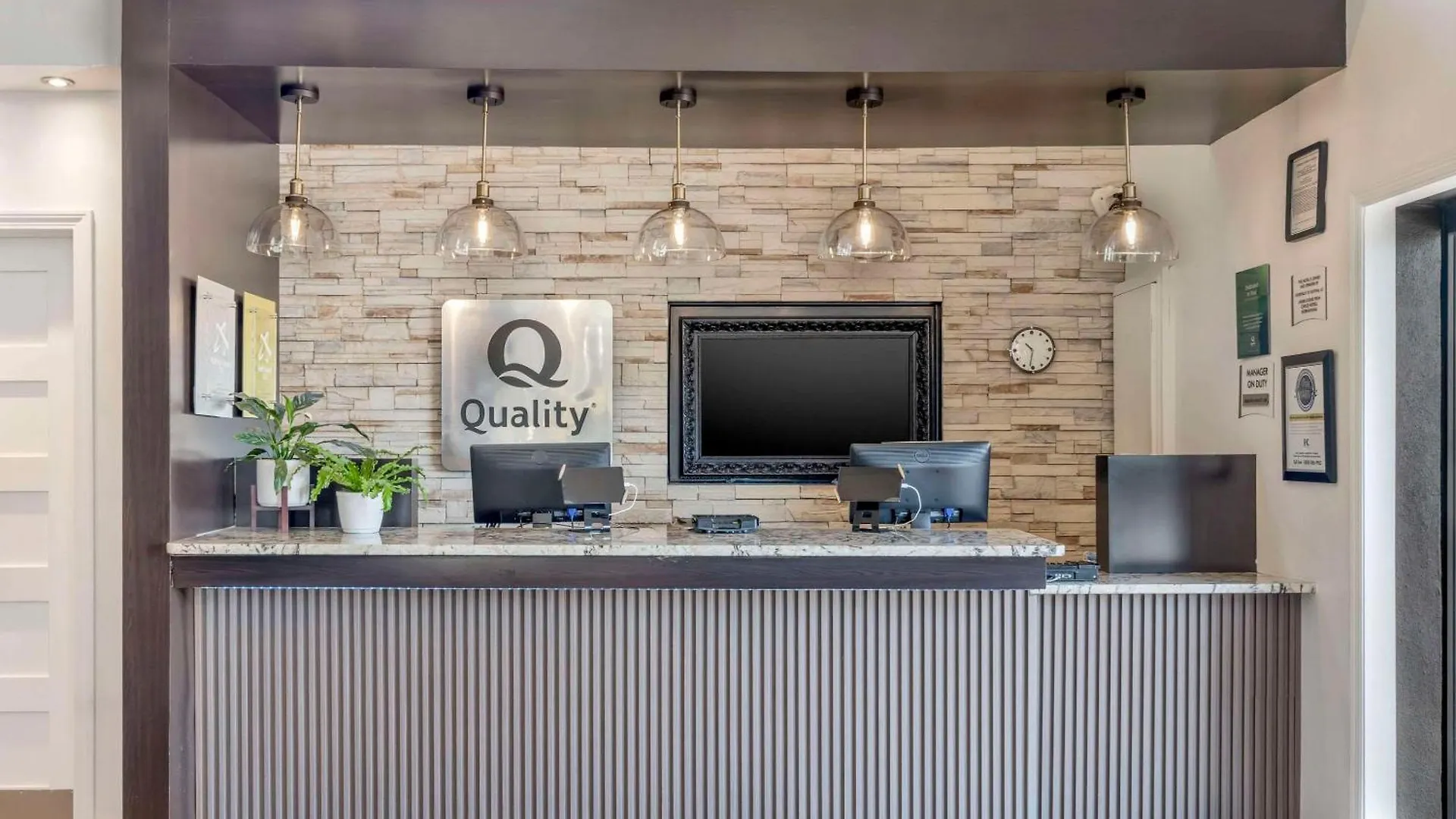 *** Hotel Quality Inn Daytona Speedway - I-95 Daytona Beach USA