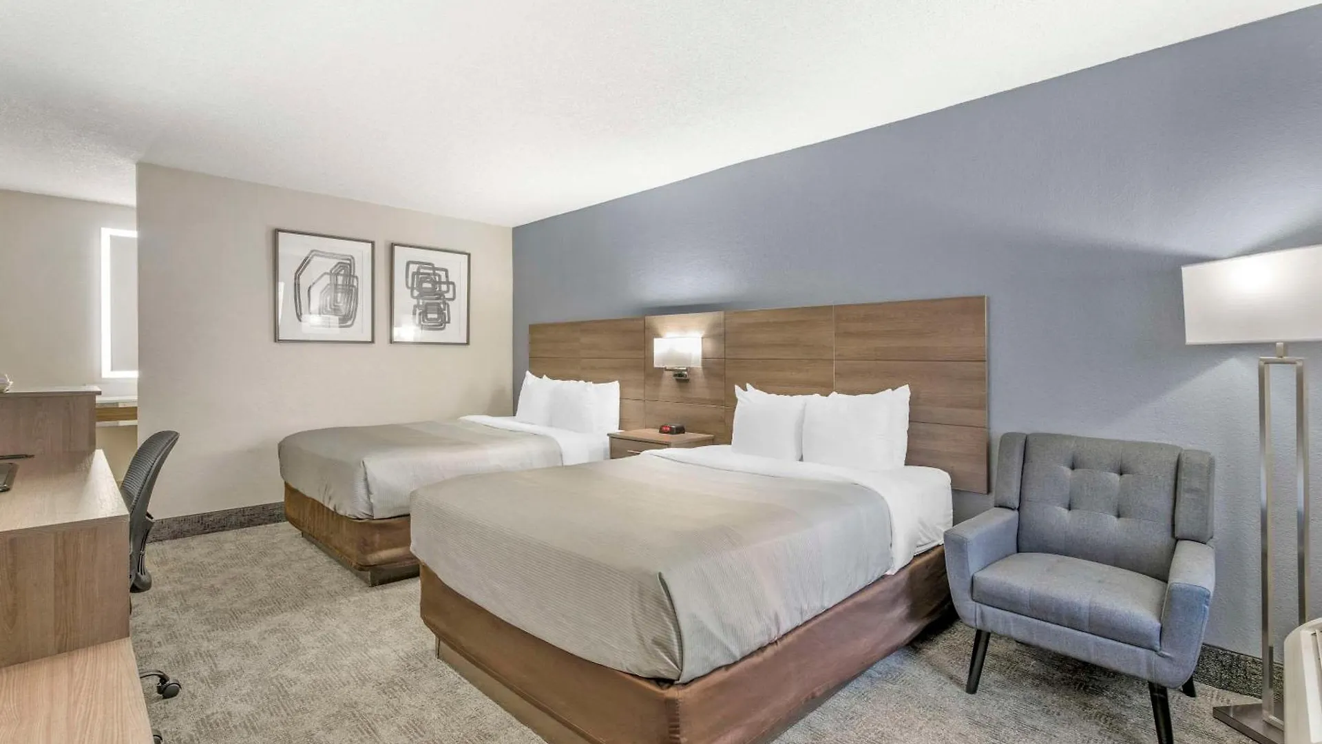 Quality Inn Daytona Speedway - I-95 Daytona Beach 3*,